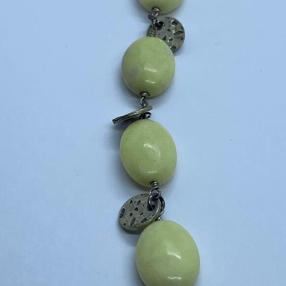 Sparkling Sage Yellow Stone & Sterling Silver Bracelet w/ Toggle Clasp - Picture 2 of 6